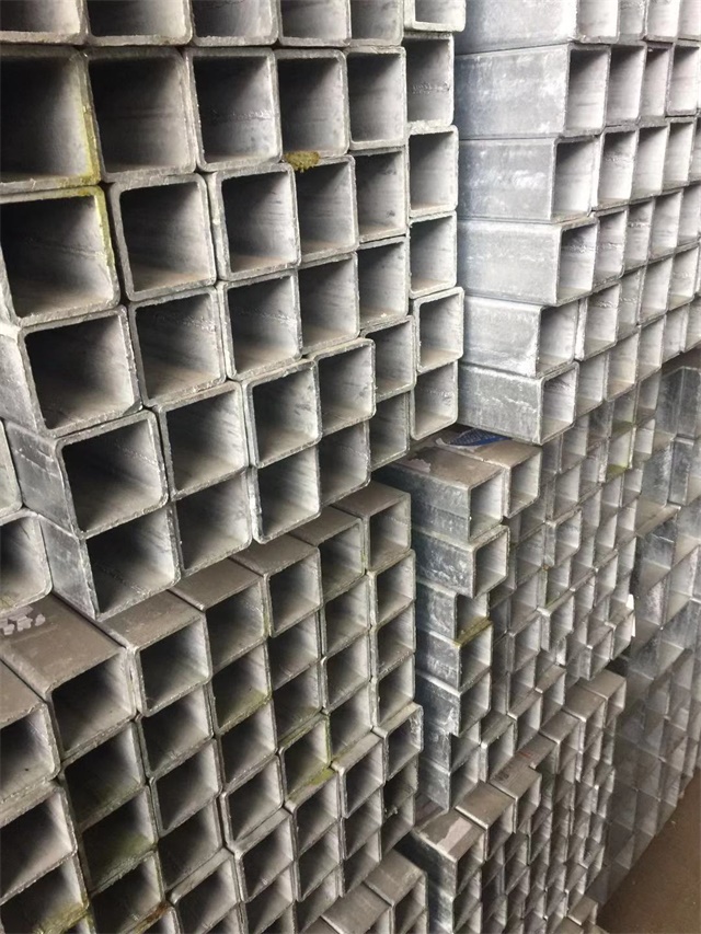 低合金 Q355B 木垒木垒木垒镀锌无缝方管 工程专用无缝木垒木垒木垒镀锌方管